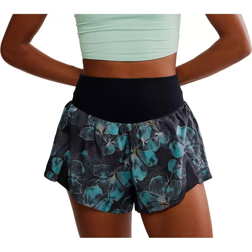 Free People Movement‎ Carpe Diem High Waisted Shorts Size Medium Midnight Floral